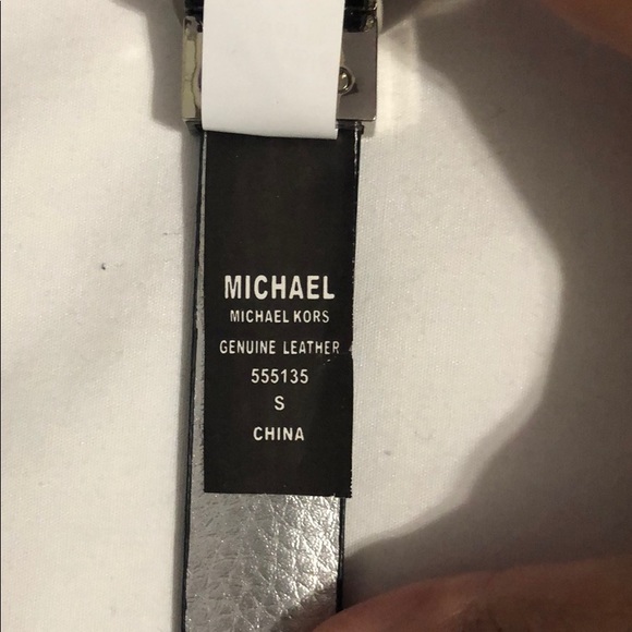 NWOT Michael Kors Reversible Belt - Picture 8 of 8